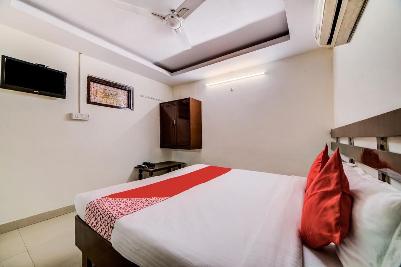 Vaccinated Staff - OYO 33504 Hotel Ananda Inn Hyderabad Exterior foto