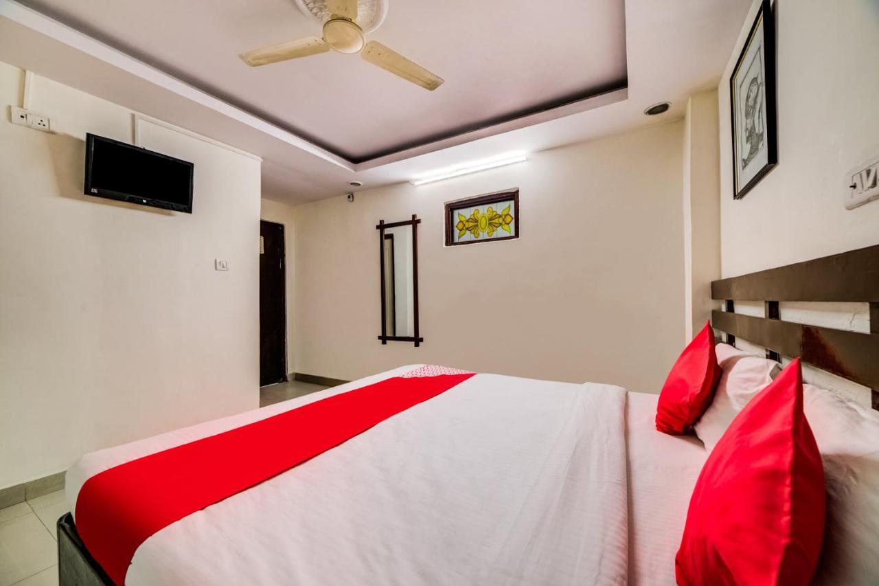 Vaccinated Staff - OYO 33504 Hotel Ananda Inn Hyderabad Exterior foto